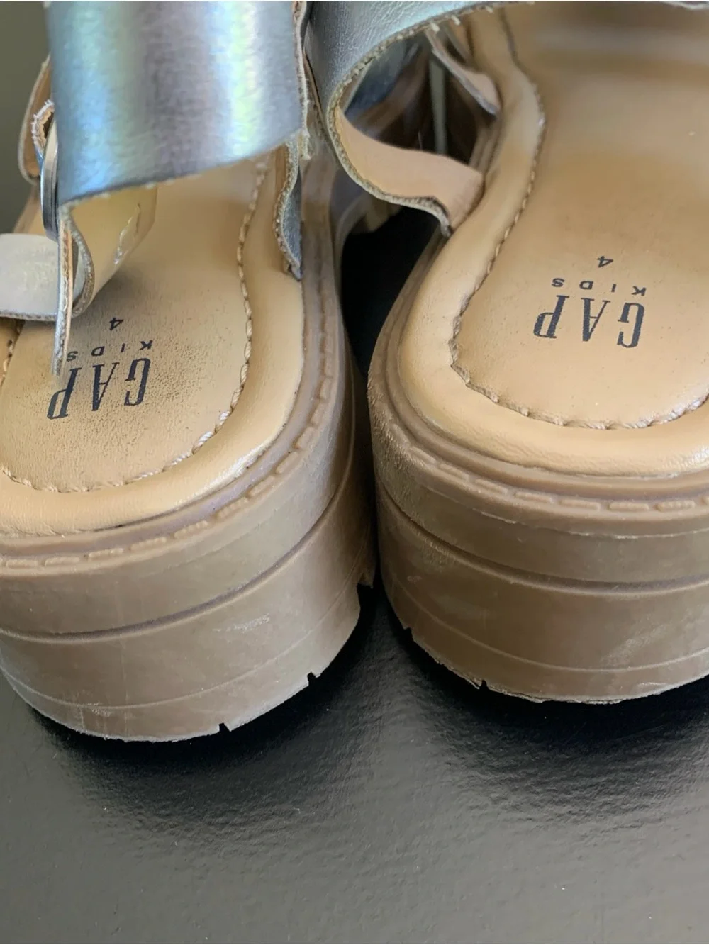 GAP Kids Sandals Girls Size 4 Silver Metallic Fisherman Chunky Sole Gladiator